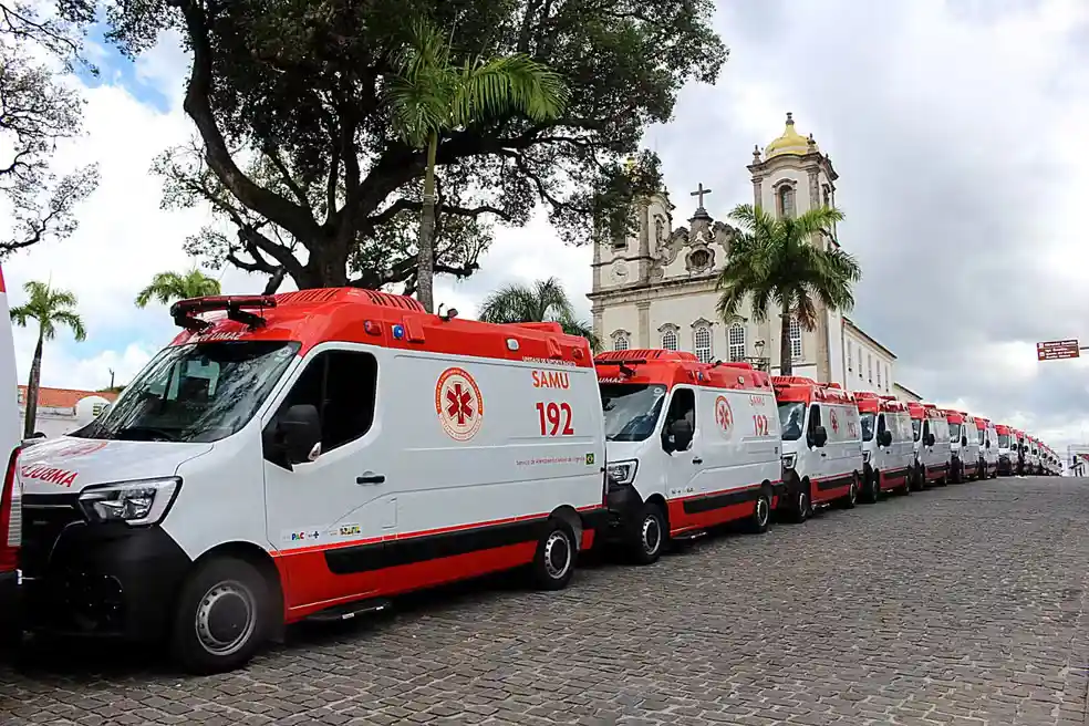 Imagem de Samu de Salvador pode ser acionado via WhatsApp