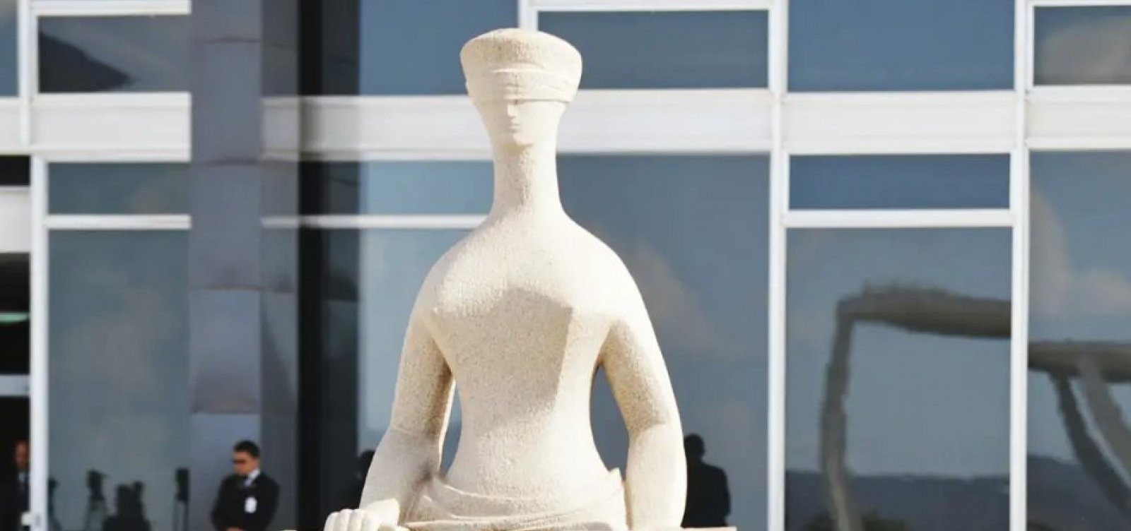 Imagem de STF debate a obrigatoriedade de planos de saúde cobrirem tratamentos fora do rol da ANS