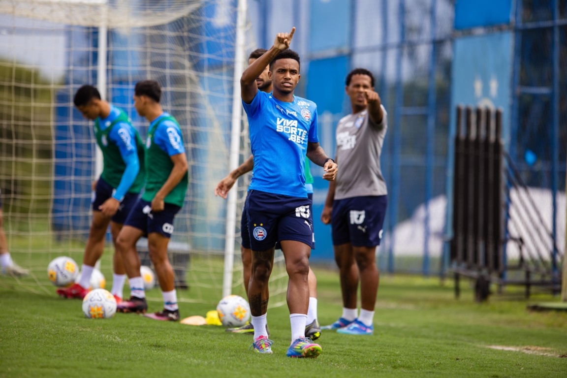 Imagem de Bahia e Fortaleza disputam vaga na semifinal da Copa do Nordeste nesta quarta (9)