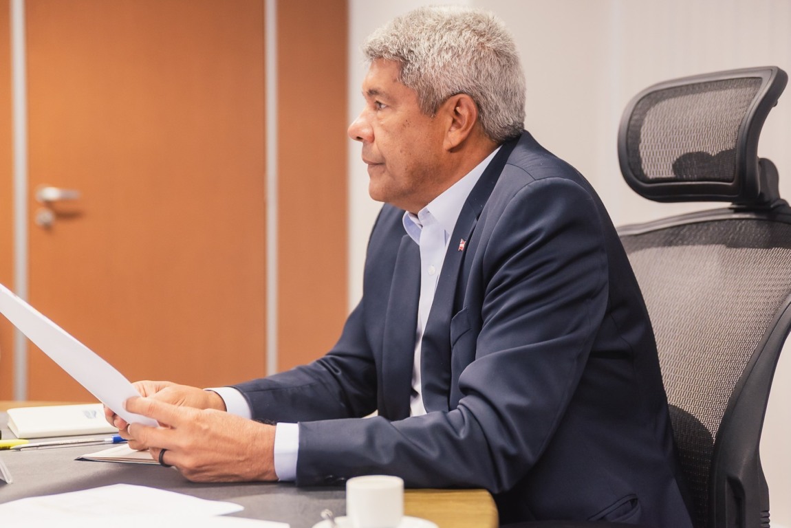 Imagem de Jerônimo Rodrigues anuncia 750 vagas em novo concurso da Polícia Civil