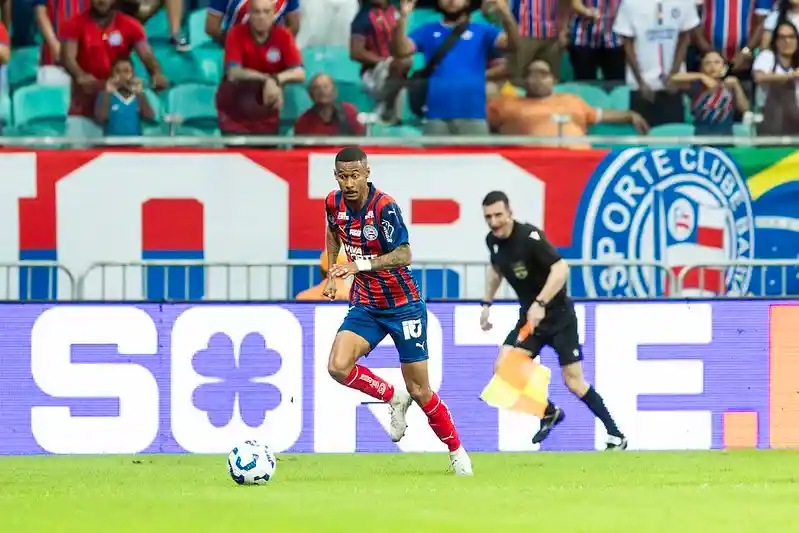 Imagem de Bahia renova contrato de Ademir até o final de 2026