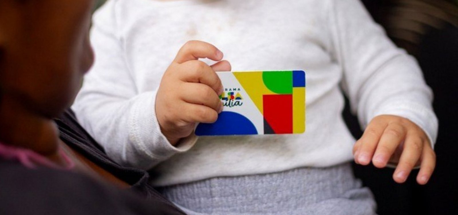 Imagem de Caixa paga Bolsa Família a beneficiários com NIS de final 2