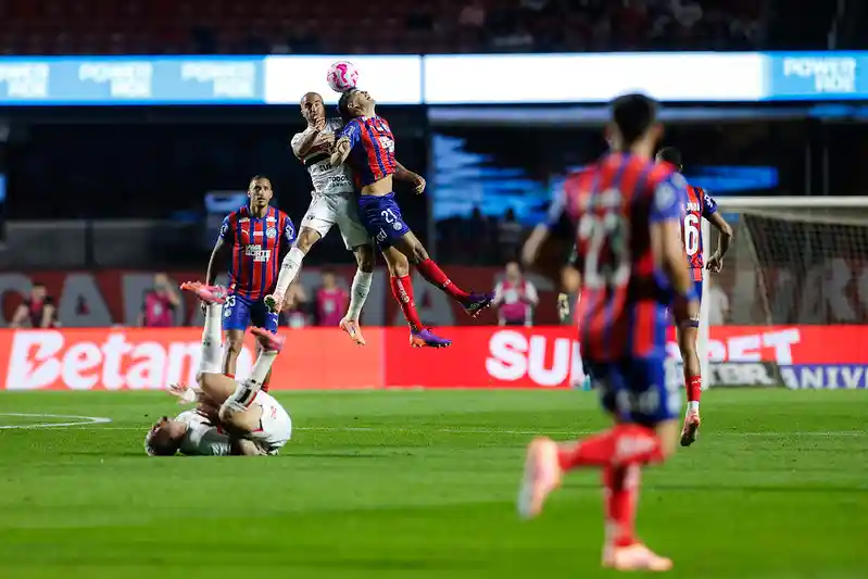 Imagem de Bahia joga mal e perde para o São Paulo no Morumbis
