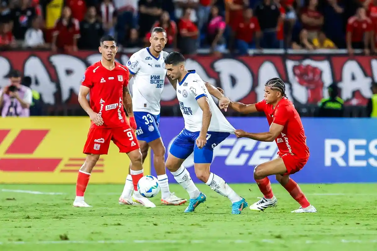 Imagem de Bahia perde e é eliminado da Sul-Americana