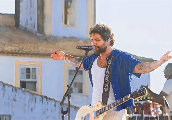 Imagem de Jammil apresenta show gratuito na Ponta de Humaitá neste domingo (14)