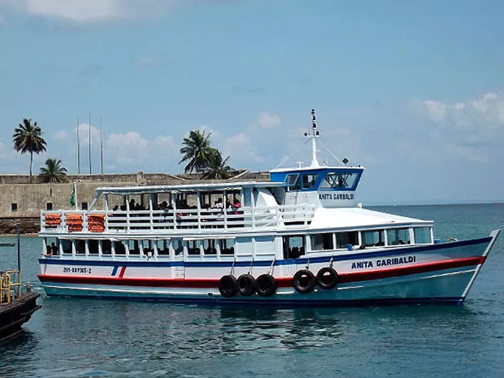 Imagem de Seis embarcações operam na travessia Salvador-Mar Grande neste feriado