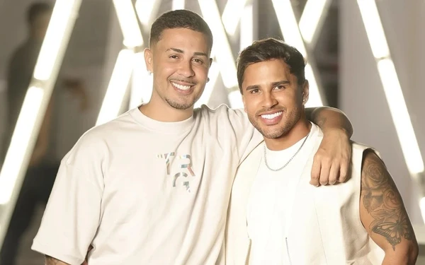 Imagem de Carlinhos Maia e Lucas Guimarães anunciam fim do casamento após 15 anos juntos: 'caminhos diferentes'