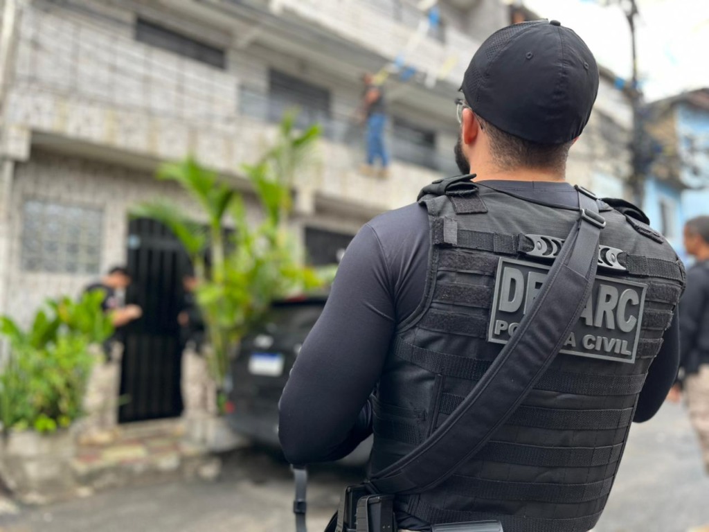 Imagem de Influenciadora digital baiana é alvo de operação contra tráfico de drogas e lavagem de dinheiro