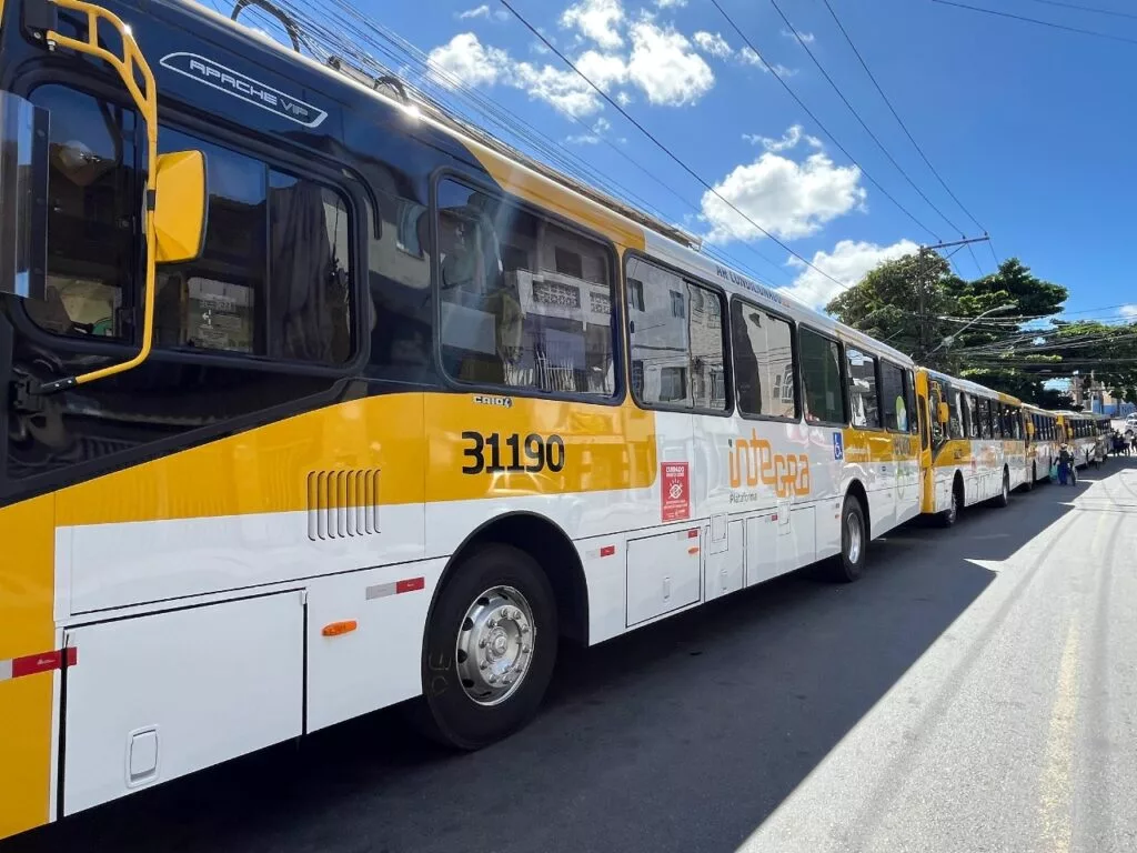 Imagem de Após reforço no policiamento, ônibus voltam a circular no Vale das Pedrinhas