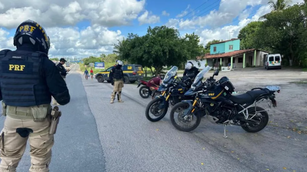 Imagem de PRF segue com fiscalização reforçada nas BRs 101 e 324