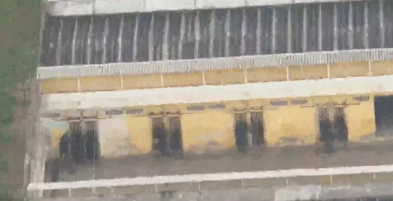 Imagem de Detentos fogem de presídio de Feira de Santana, mas são recapturados horas depois