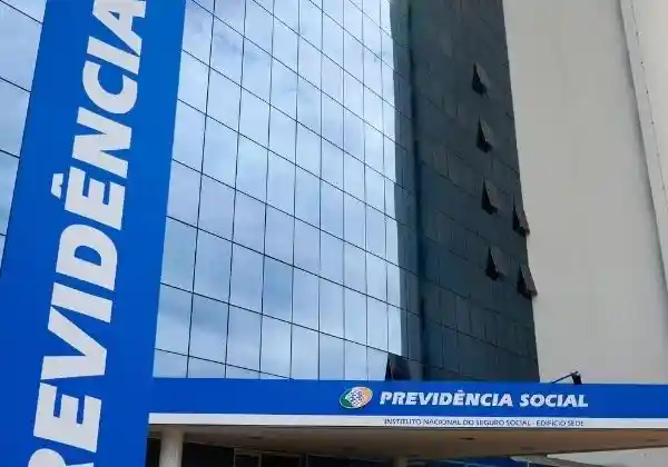 Imagem de Governo cria programa para reduzir fila de espera por benefícios da Previdência