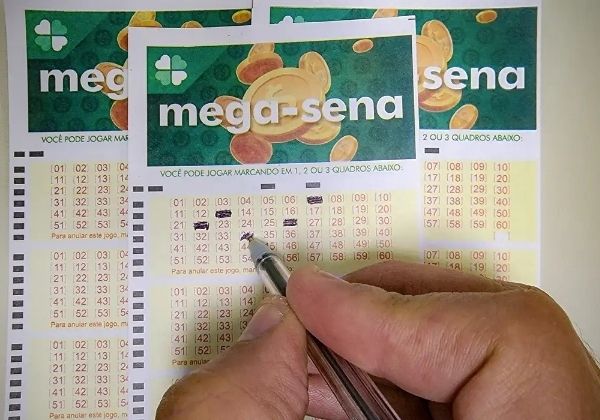 Imagem de Mega-Sena sorteia prêmio acumulado nesta quinta-feira; veja valor