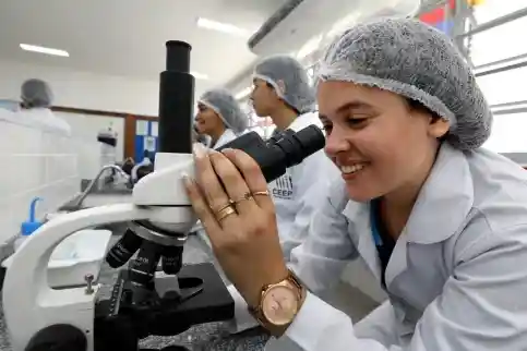 Imagem de Mais de 40 cursos técnicos gratuitos estão com inscrições abertas