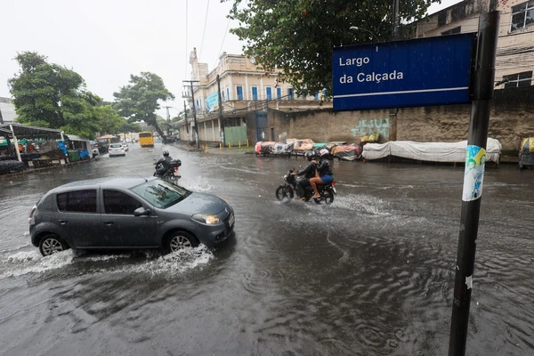 Imagem de Salvador e outras 37 cidades da Bahia entram em alerta para fortes chuvas
