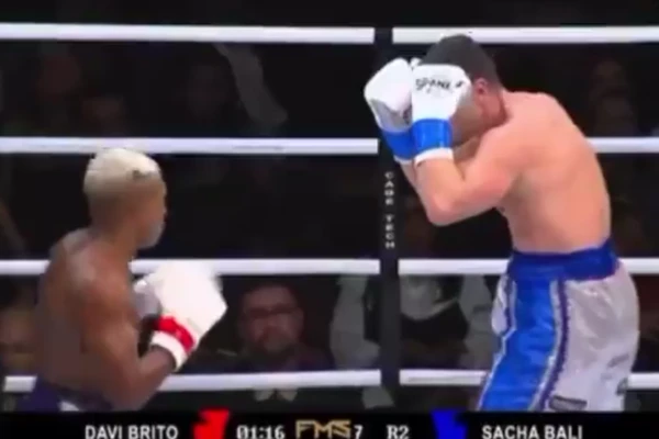 Imagem de Davi Brito perde luta e é chamado de ‘moleque’ por adversário