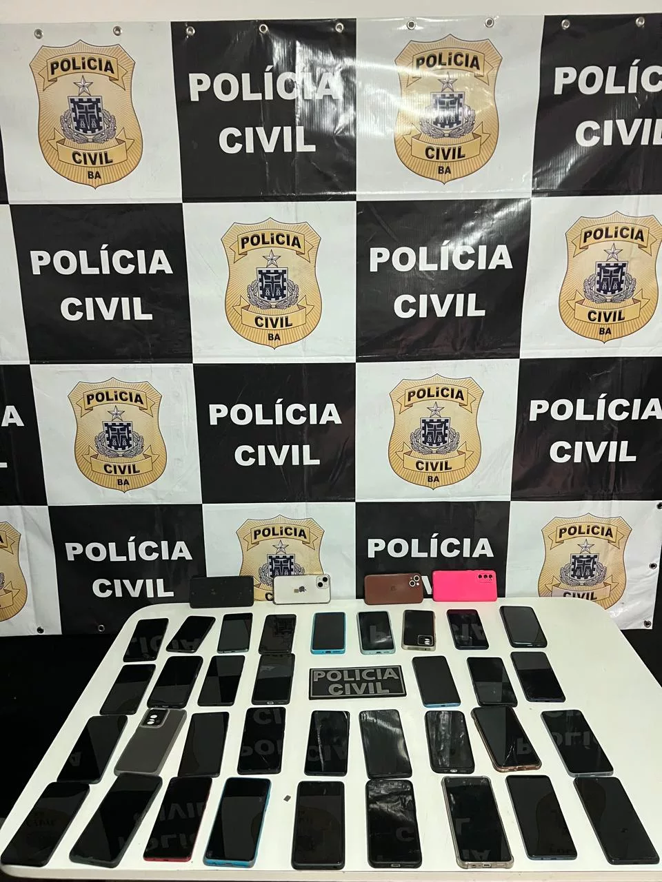 Imagem de Trinta e seis celulares furtados são recuperados em Cruz das Almas