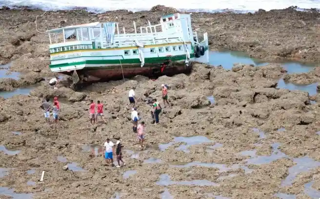 Imagem de Justiça condena União, Agerba e empresa por tragédia da Cavalo Marinho I e fixa indenização de R$ 50 mil a sobrevivente