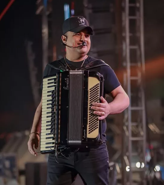 Imagem de Tarcísio do Acordeon, Nattan e mais; confira atrações do São João em Cruz