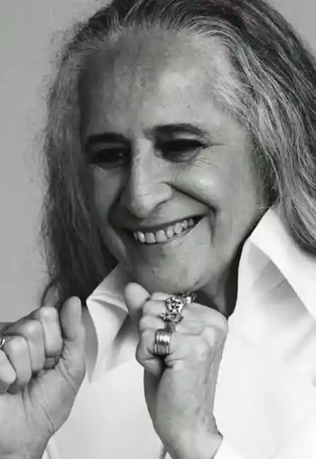 Imagem de Maria Bethânia anuncia turnê em comemoração aos 60 anos de carreira