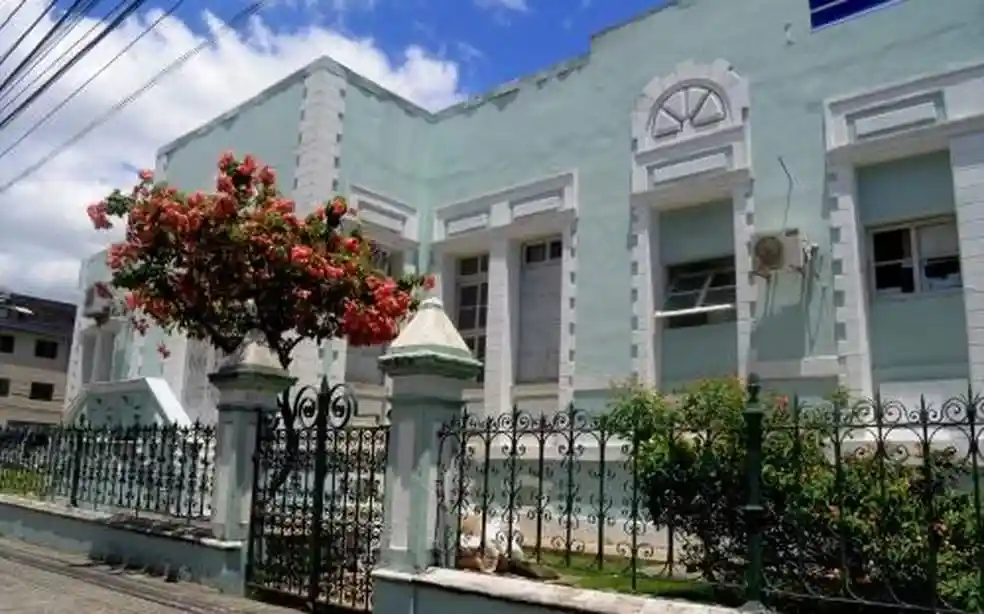 Imagem de Hospitais universitários promovem mutirão com cirurgias, consultas e exames gratuitos neste sábado (5), em Salvador