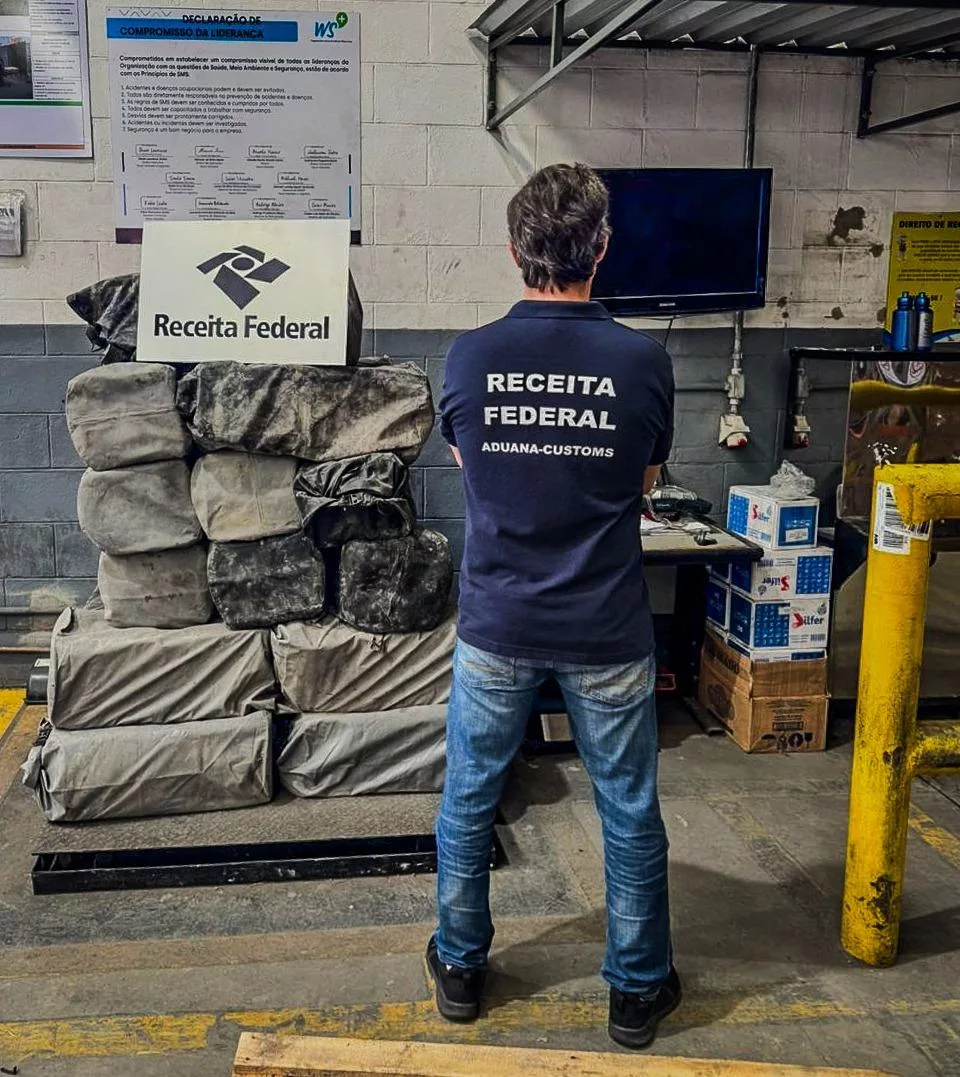 Imagem de Mais de 500kg de cocaína são apreendidos em Salvador