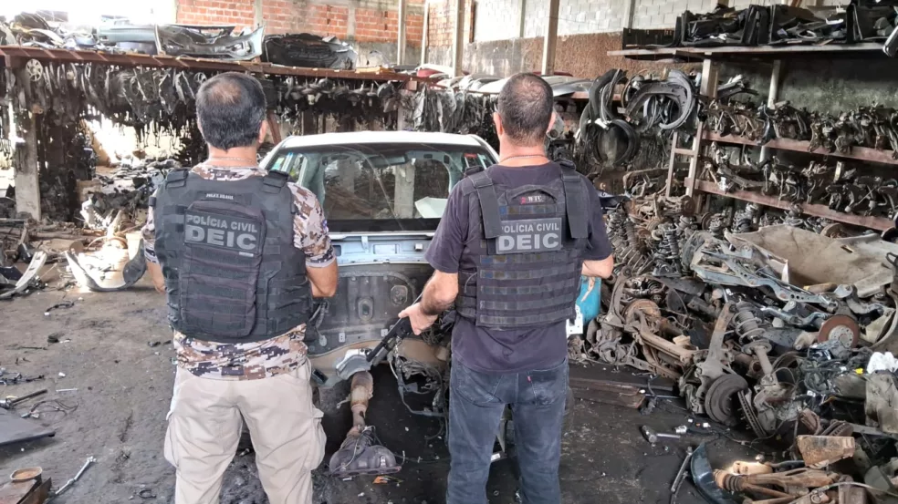 Imagem de Operação desarticula desmanche de veículos no Lobato