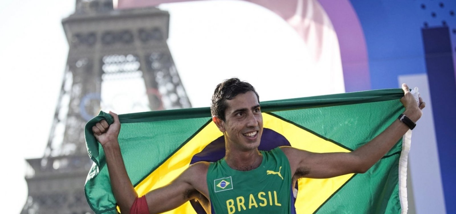 Imagem de Caio Bonfim faz história e conquista ouro no Mundial de Atletismo