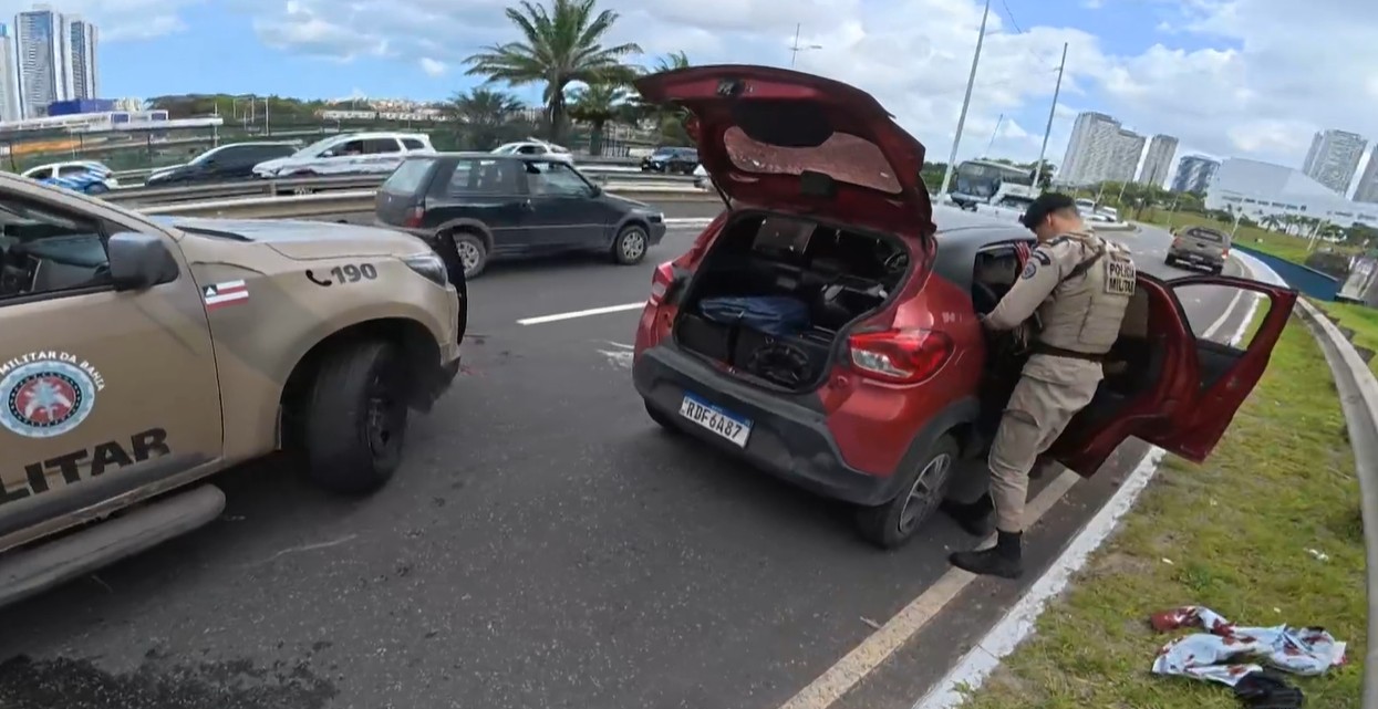 Imagem de Perseguição termina em tiroteio e deixa três mortos na Avenida Bonocô